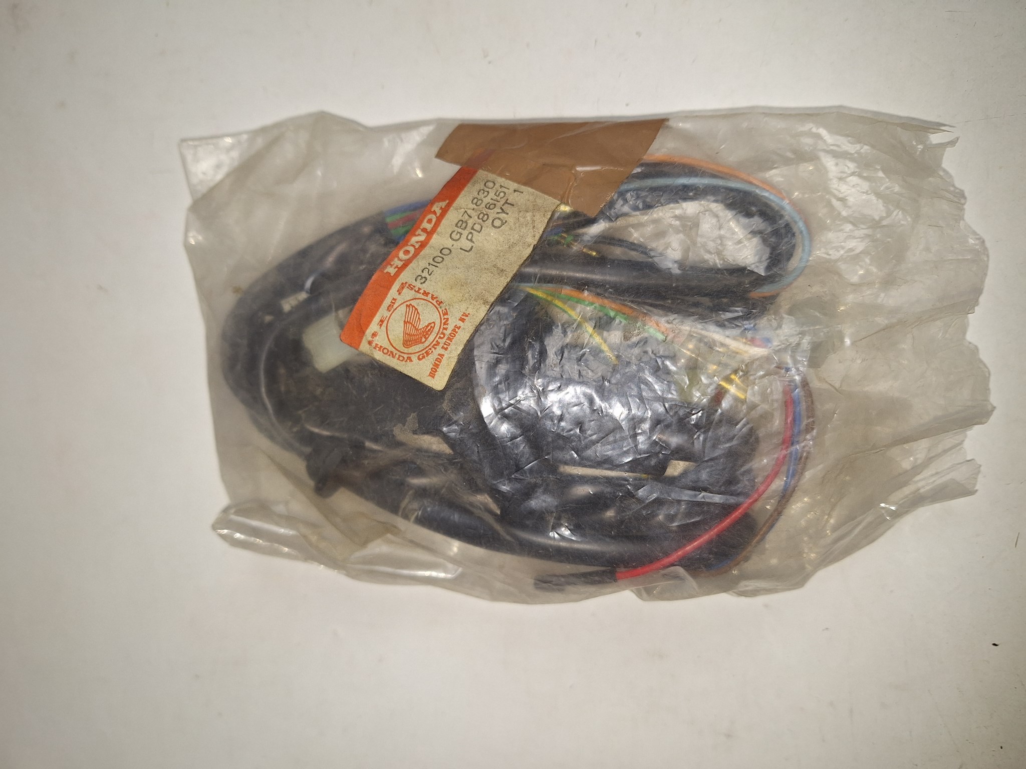 Picture of KABELBAUM  32100-GB7-830